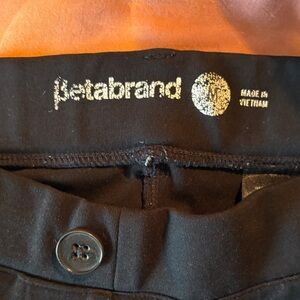 Betabrand Men's Black Chinos
